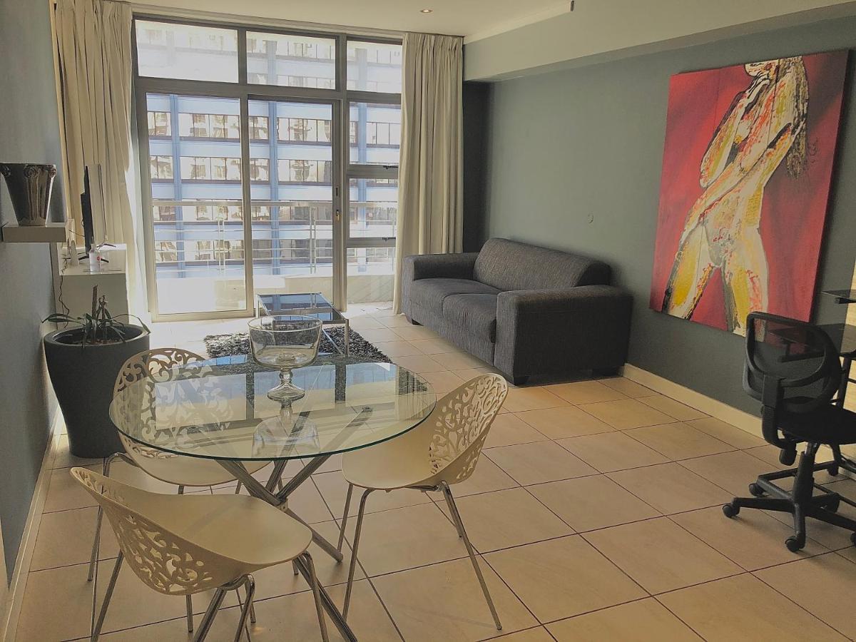 Icon Self Catering Apartment In Cape Town Near Waterfront And Cticc Εξωτερικό φωτογραφία